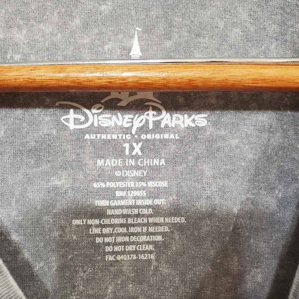 Disney Gray Mickey & Minnie Short Sleeve Tshirt 1X - Picture 3 of 5